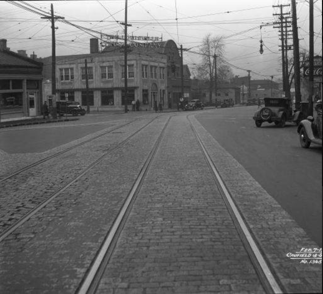 Bardstown Road at Highland Avenue facing north, 1935